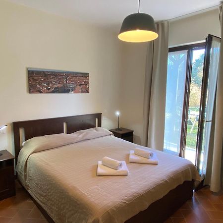 Appartamento Residenza Cipressi e Olivi Verona Esterno foto