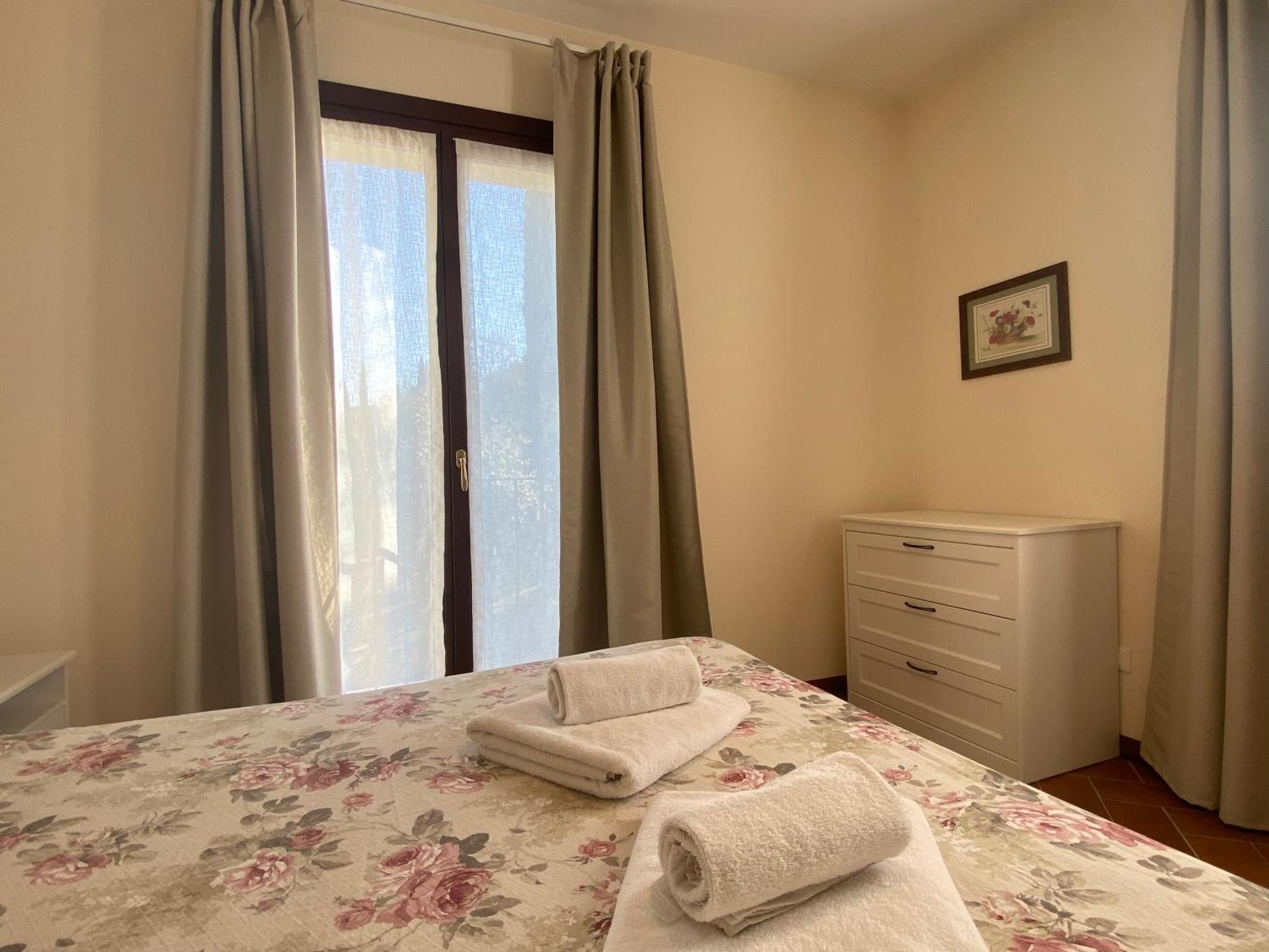 Appartamento Residenza Cipressi e Olivi Verona Esterno foto