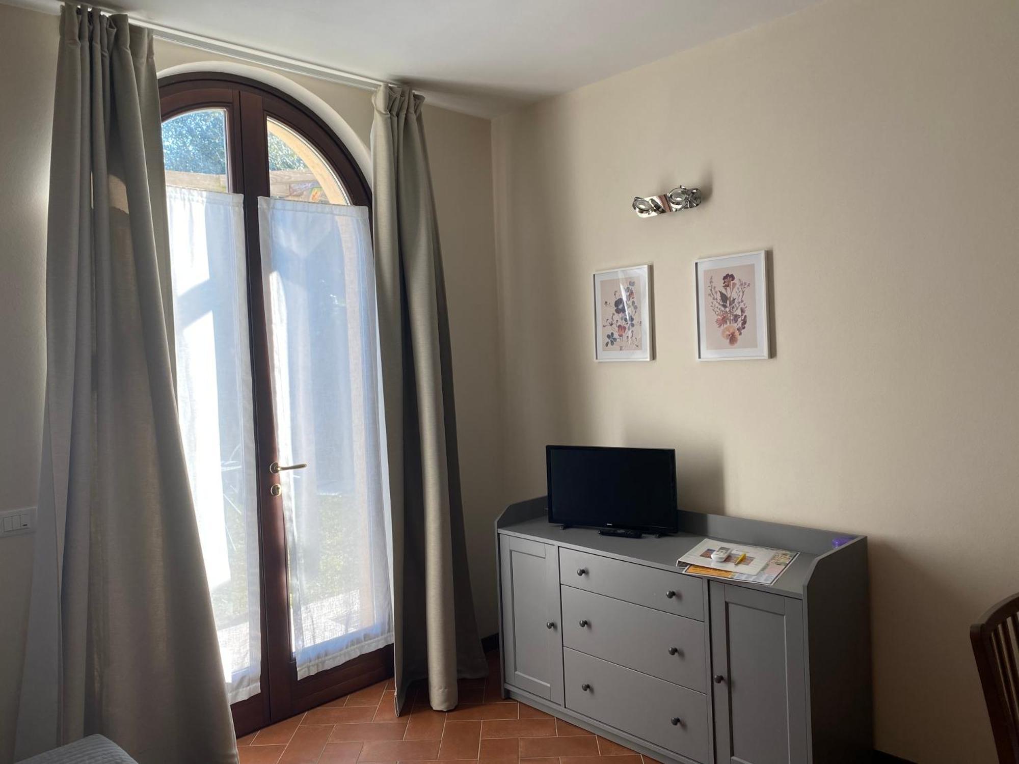 Appartamento Residenza Cipressi e Olivi Verona Esterno foto